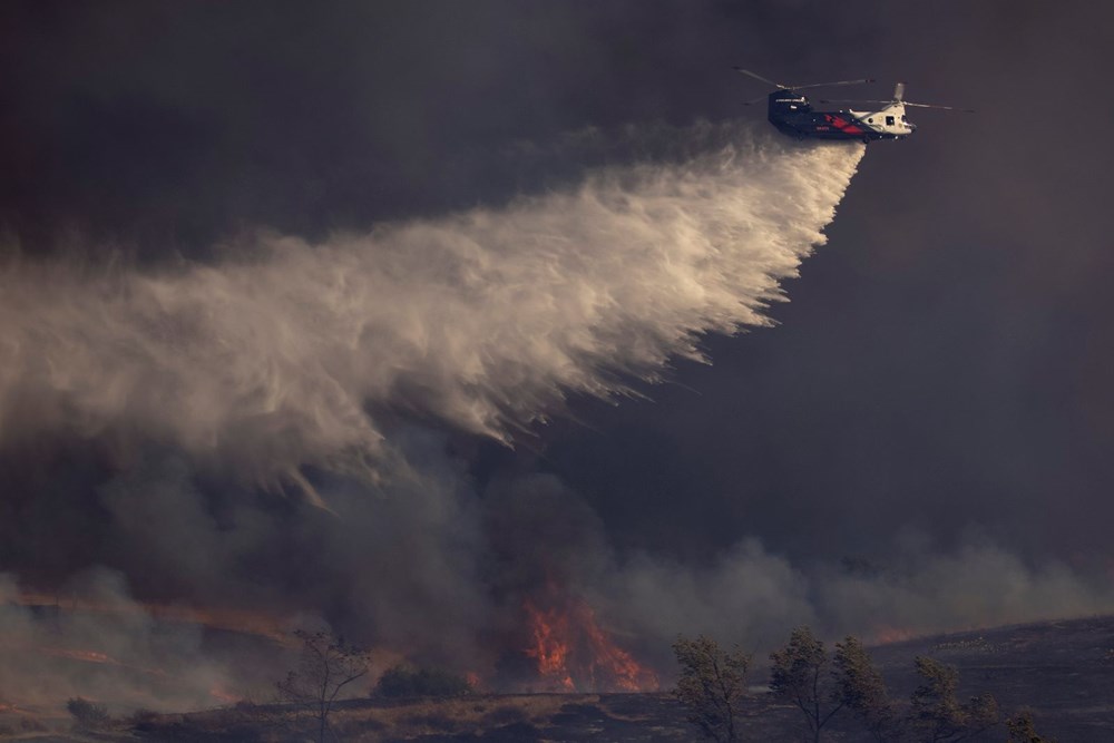 California yeniden yanıyor - 12