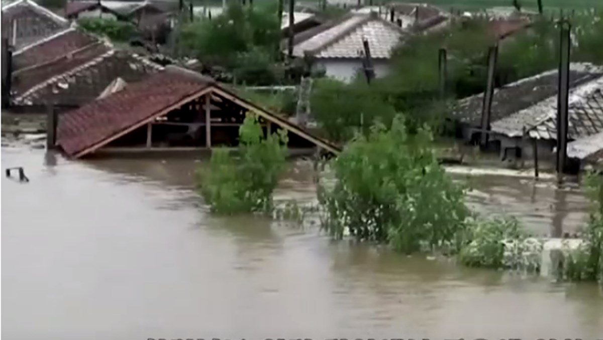 Kuzey Kore’de sel felaketi: 1100’den fazla ev yıkıldı, 5 bin kişi tahliye edildi