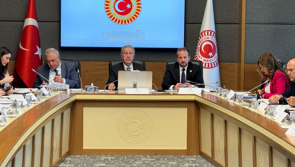 TSK Personeline ilişkin kanun teklifi Milli Savunma Komisyonu'nda: Emekli askerlere yönelik medya kısıtlaması çıkarıldı TSK Personeline ilişkin kanun teklifi Milli Savunma Komisyonu'nda: Emekli askerlere yönelik medya kısıtlaması çıkarıldı