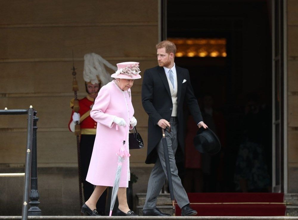 Prens Harry'nin kızına Lilibet adını vermek için Kraliçe Elizabeth'ten izin aldığı ortaya çıktı - 4