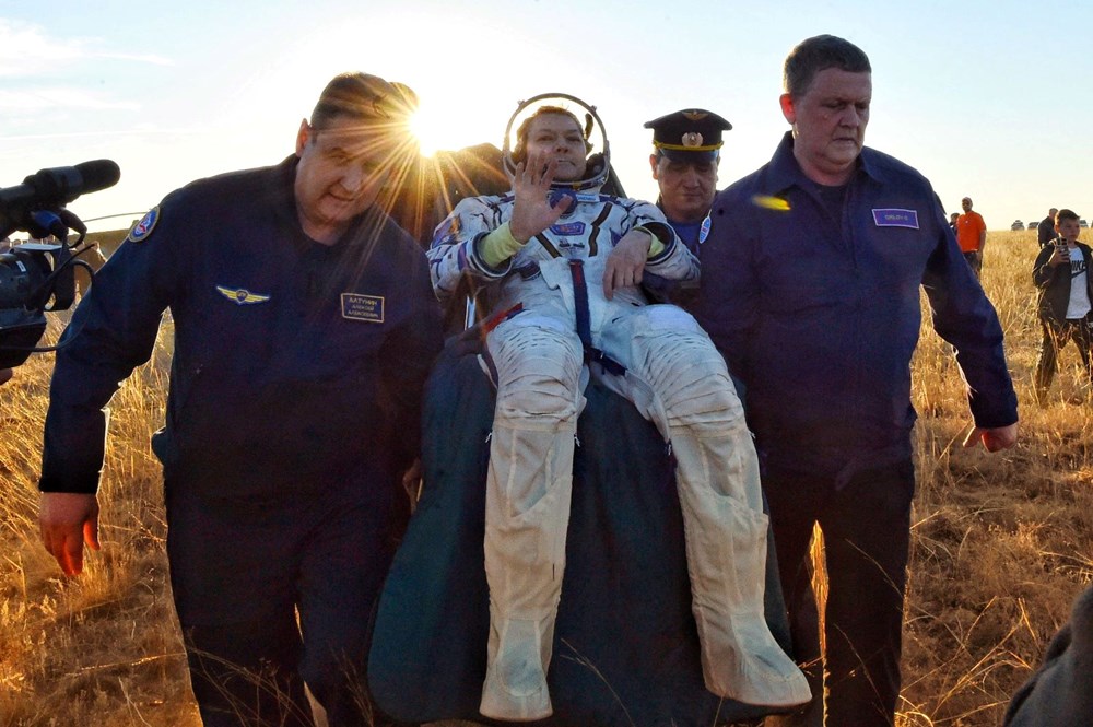 374 günlük uzay macerası sona erdi: Rus kozmonotlar Dünya'ya geri döndü - 8