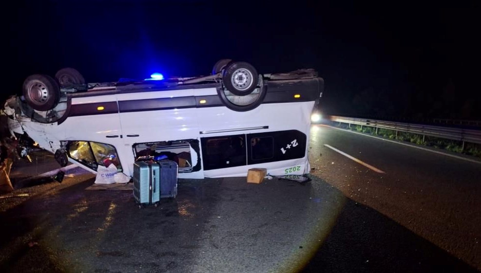 Otoyolda kaza: Dört yaralı