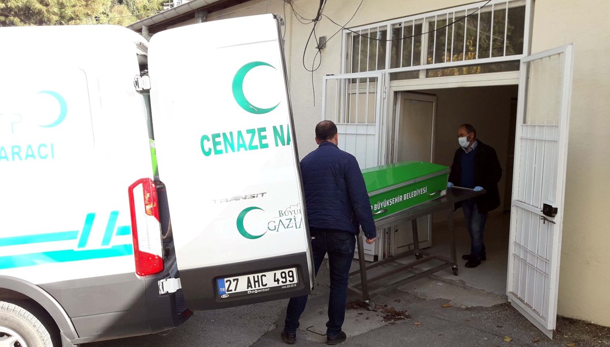 Nefes borusuna fıstık kaçan 5 yaşındaki Aleyna kurtarılamadı