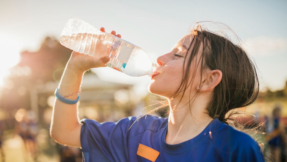 ABD'de bir kadın 20 dakika içinde 2 litre su içtikten sonra öldü