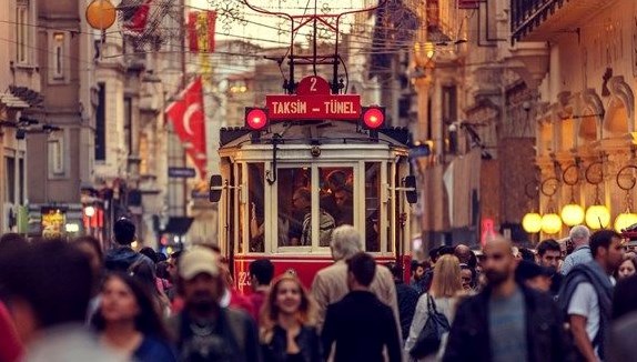 İstanbul'da yaşamanın maliyeti ağırlaşıyor: 75 bin lirayı aştı