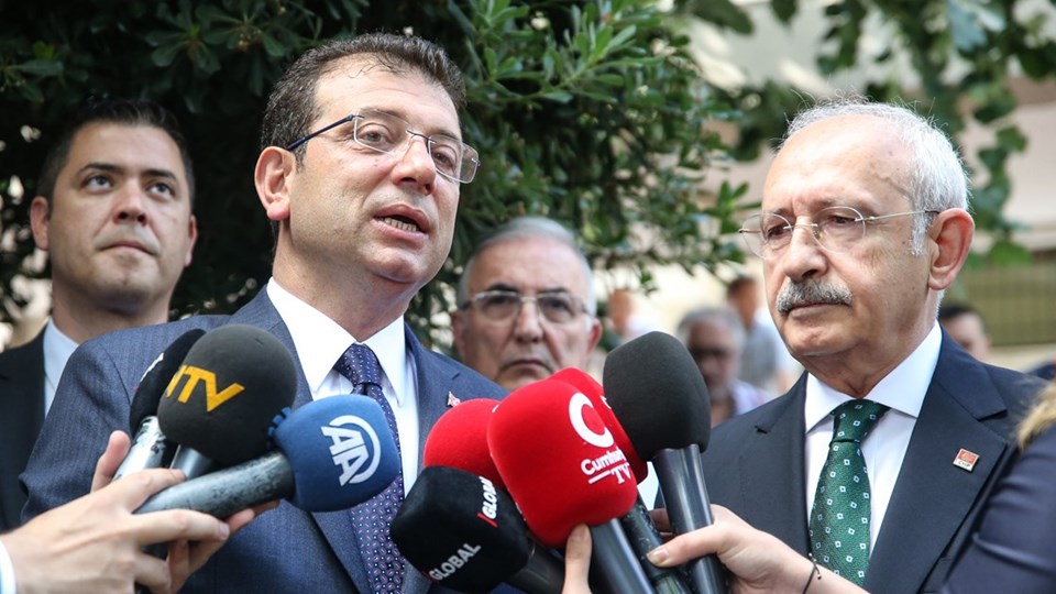 Kılıçdaroğlu ve İmamoğlu'dan, ilk İBB başkanının kabrine ziyaret - 2