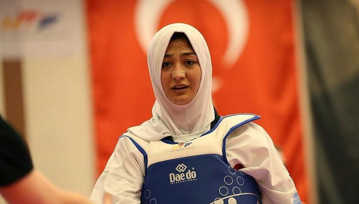 Nafia Kuş, Dünya Tekvando Şampiyonası'nda altın madalya kazandı