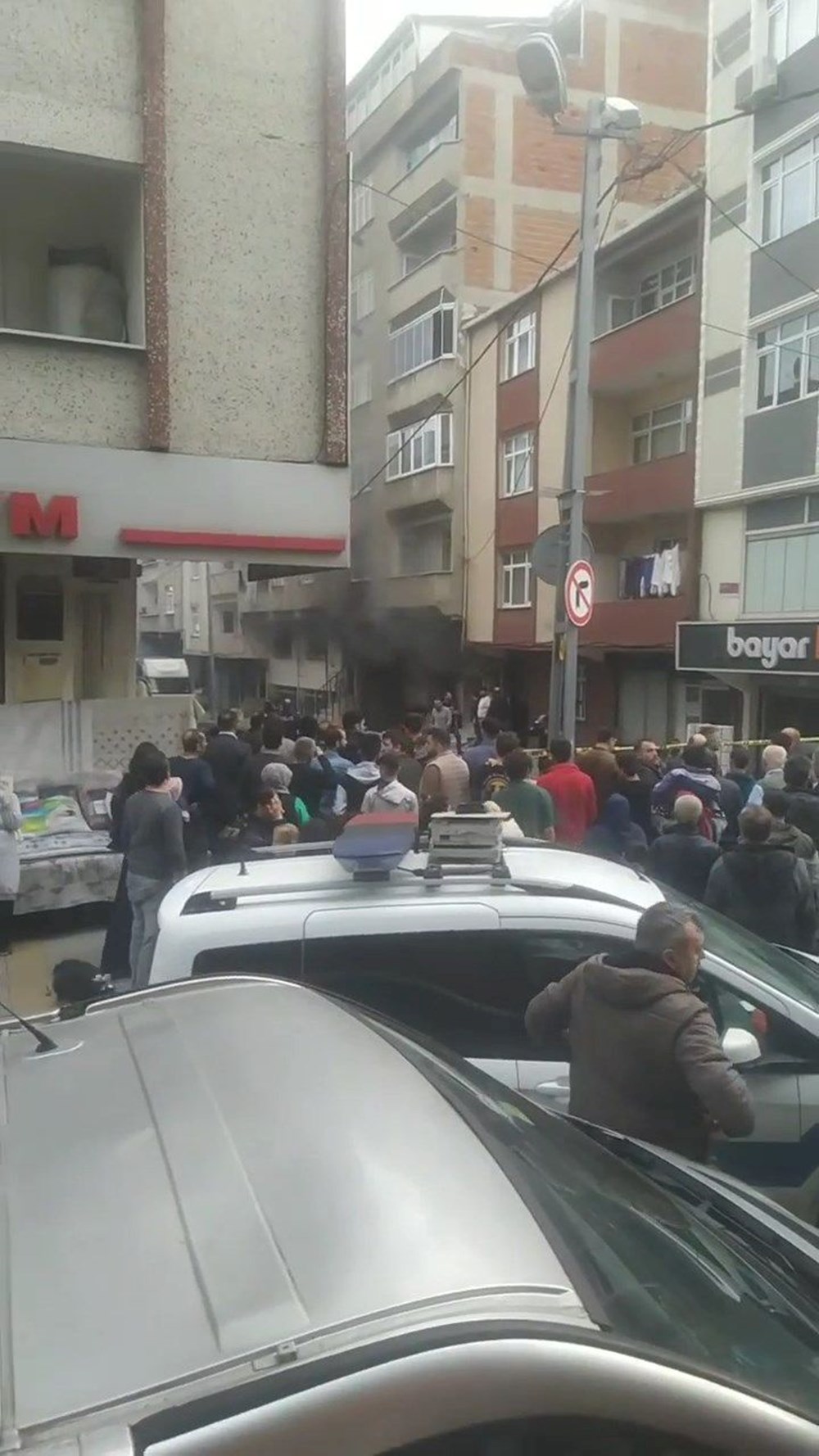 Küçükçekmece'de binada patlama: 1 ölü, 5 yaralı - 2
