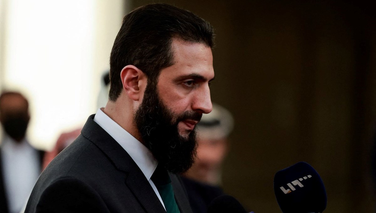 Suriye'de tüm muhalif gruplar Savunma Bakanlığı altında birleşecek Suriye'de tüm muhalif gruplar Savunma Bakanlığı altında birleşecek