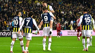 "Fenerbahçe moral buldu" (5 Aralık 2023 spor manşetleri)