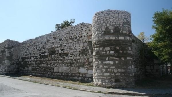 Tarihi orum Kalesi nde yeni katmanlara ula ld