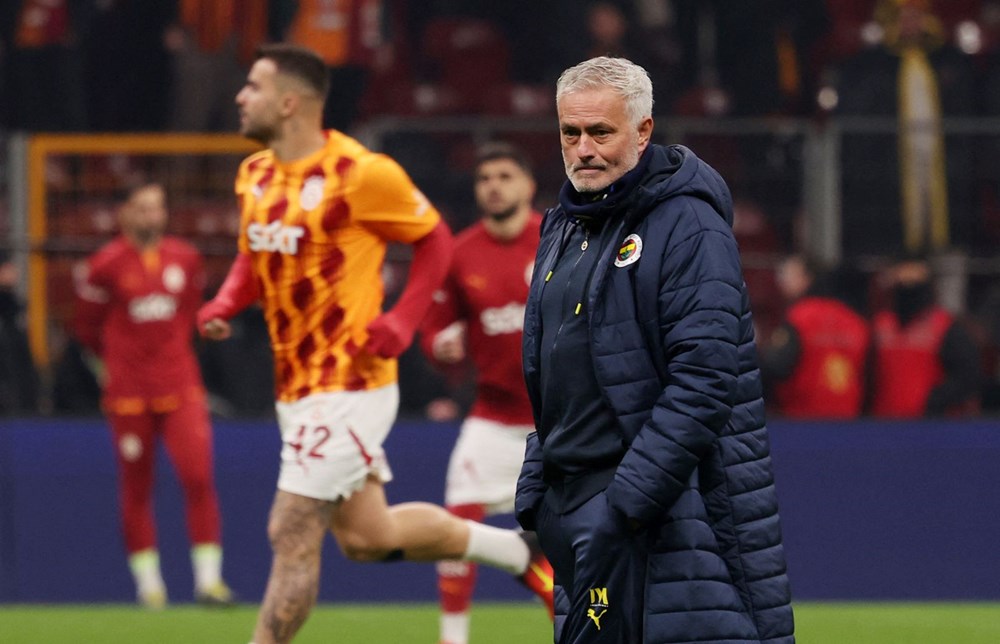 Mourinho derbideki ırkçılık iddialarının ardından konuştu: "Bana saldırma şekilleri akıllıca değildi, nasıl bu kadar alçalabildiler?" - 4