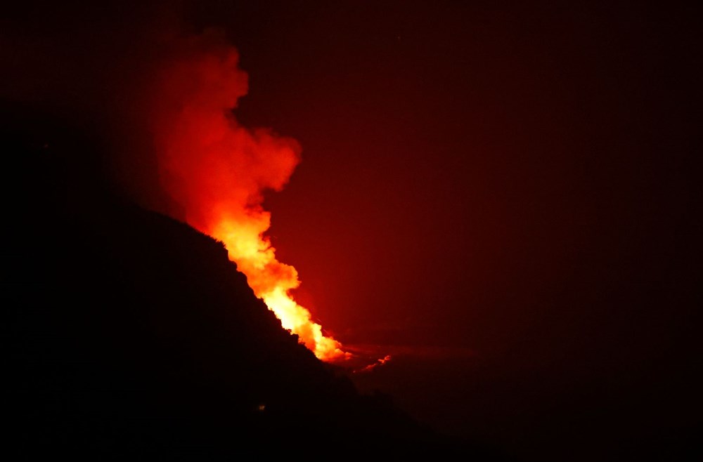 Lava mencapai laut di La Palma - 7