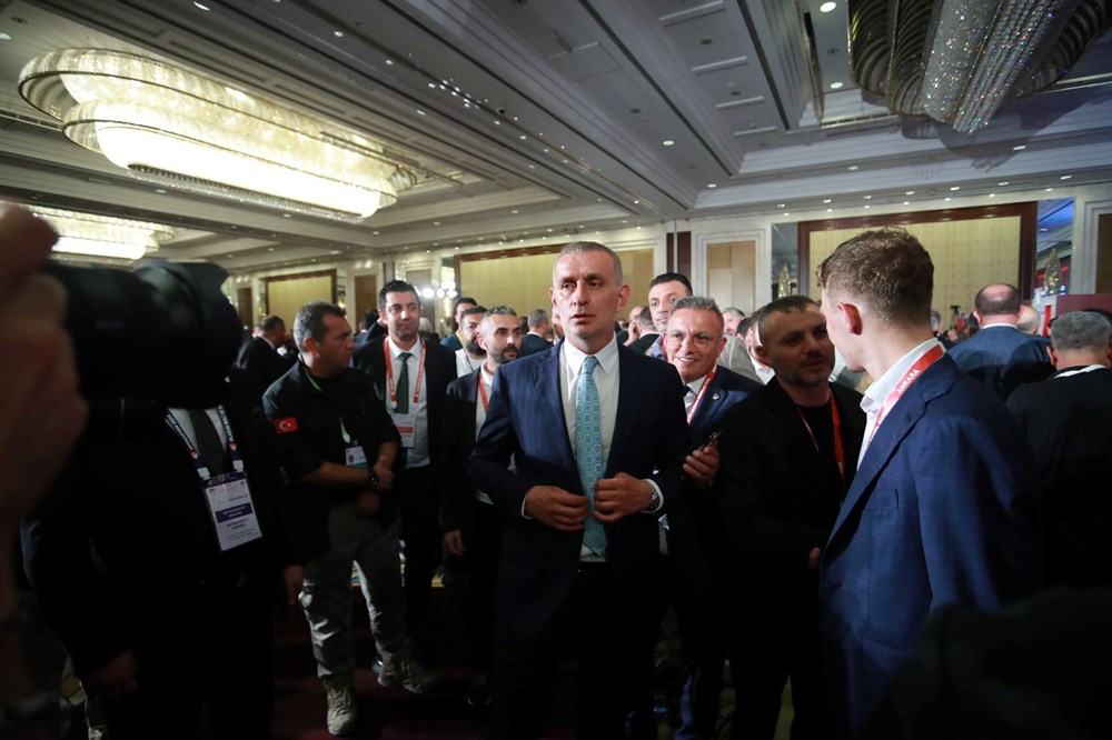 İbrahim Hacıosmanoğlu'nun Derbi Hakemi Kararı: Yerli Mi, Yabancı Mı Bilmecesi! 74 IHlUSRV5 kmZDy8ZOW 2SQ