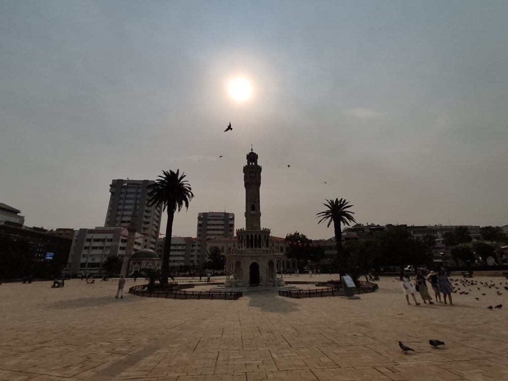 İzmir'de bulanık gökyüzü korkuttu - 10