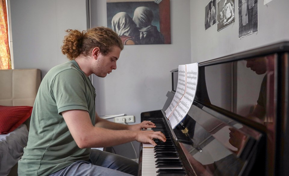 Genç piyanistin hayaline vize engeli - 1