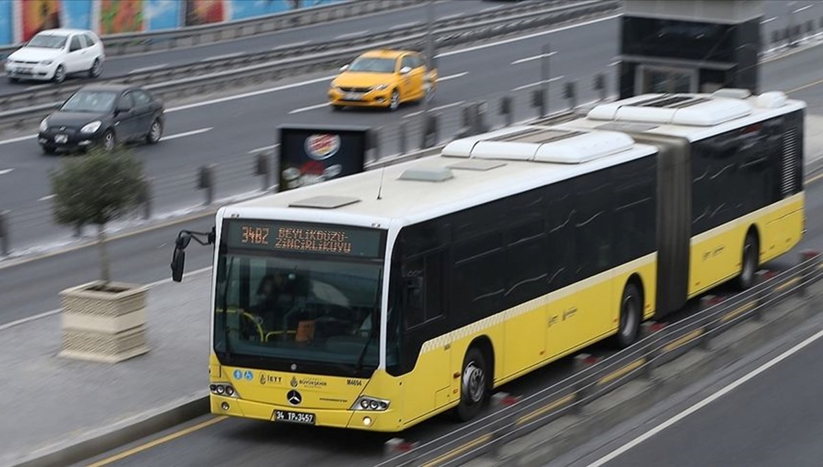 Sağlık çalışanlarına ücretsiz toplu taşıma uzatıldı