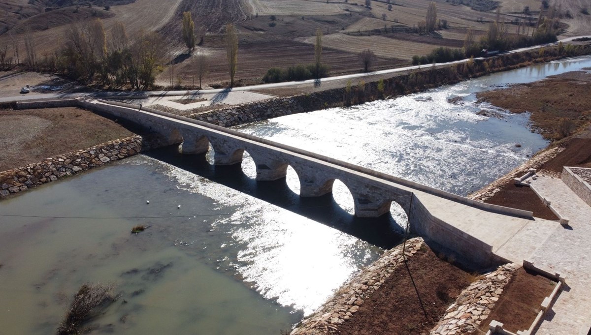 Dinlenme odalı 'Boğaz Köprüsü'