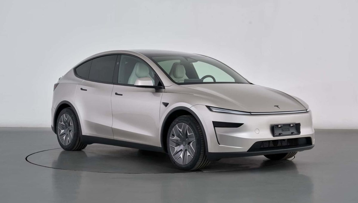Tesla Model Y L gün yüzüne çıktı