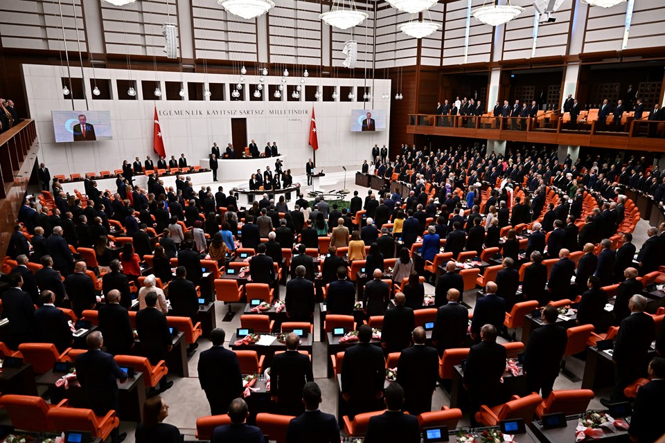 Meclis’te yeni yasama yılı başladı | Cumhurbaşkanı Erdoğan’dan “yeni anayasa” mesajı - 3