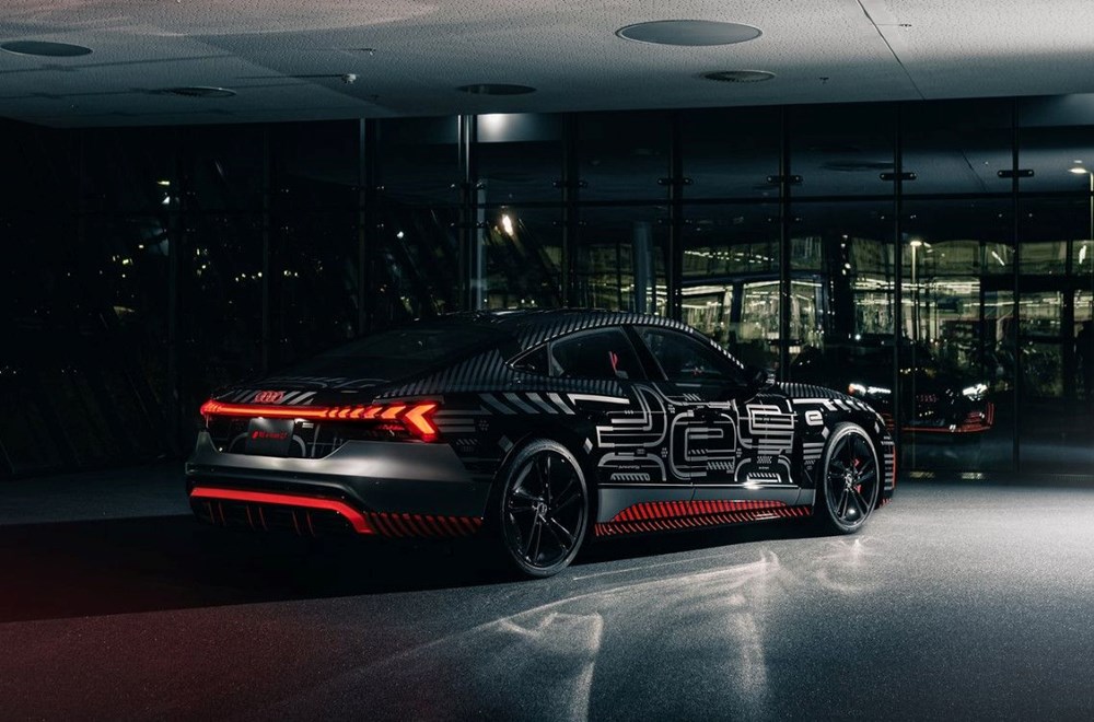 Audi'den sevilen kamuflaja özel seri: 75 adet üretilecek - 10