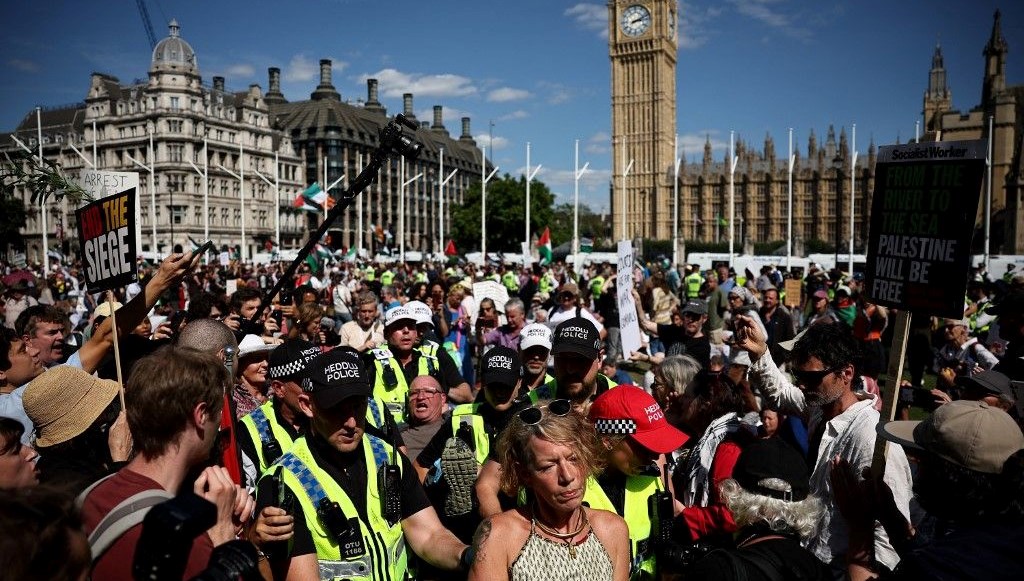 Londra'da Filistin'e destek yürüyüşü