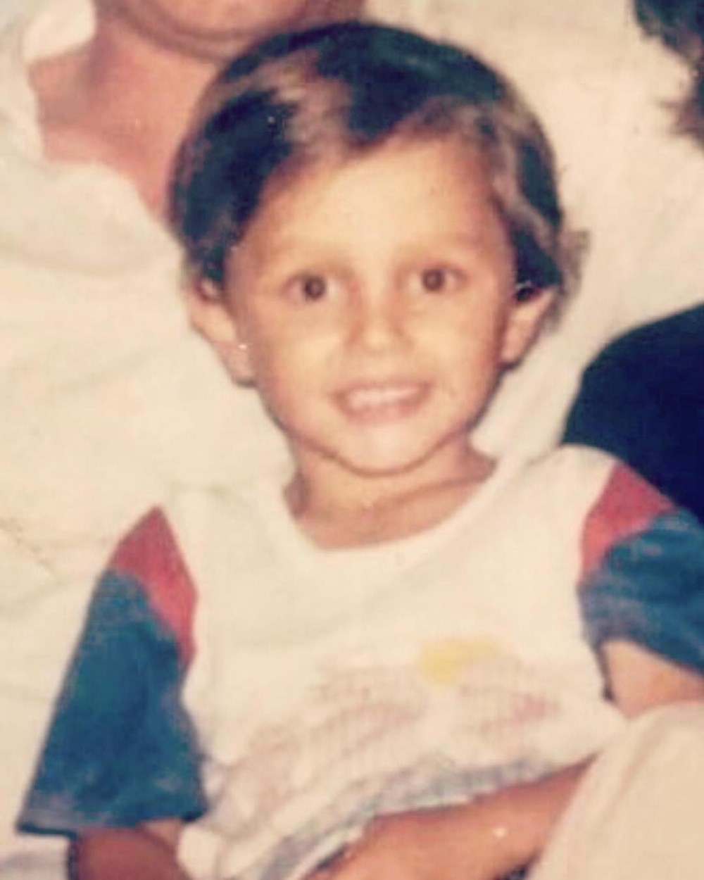 Cenk Eren'den Ajda Pekkan paylaşımı: Ben yaşlandım o hala genç (Ünlülerin çocukluk ve gençlik halleri) - 472