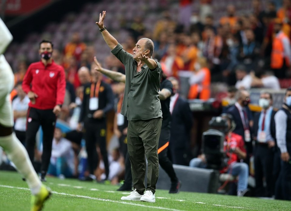 Fatih Terim'den sosyal medyadaki eleştirilere yanıt - 1