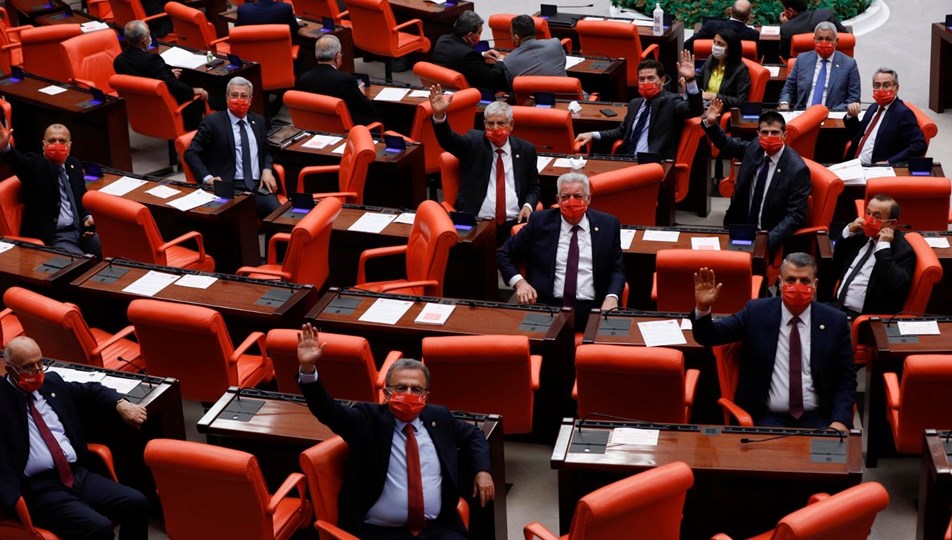 TBMM'de maskeli oturum (47 günün ardından yeniden açıldı) | NTV