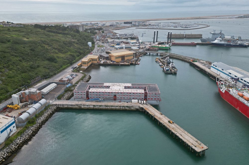 Tepki çeken mülteci gemisi lejyonella bakterisi nedeniyle boşaltıldı - 7