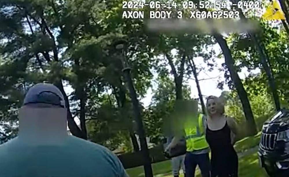 Firar�n sonu ters kelep�e! Eylem Tok ile o�lu Timur Cihantimur�un ABD�de g�zalt�na al�nd��� anlar ortaya ��kt�