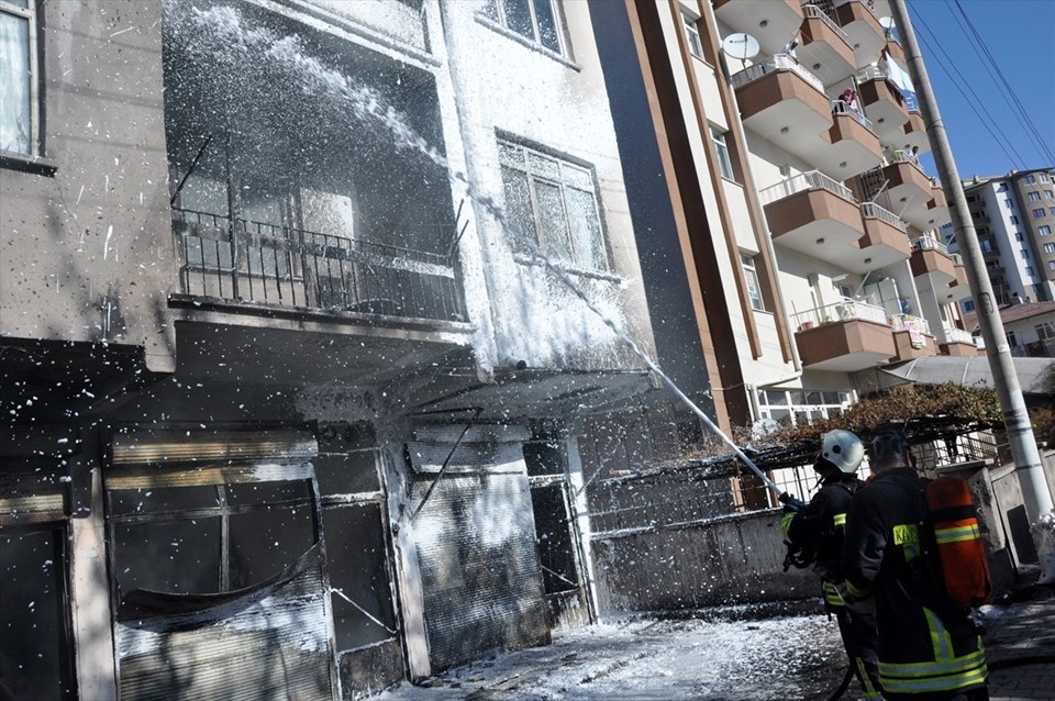 Kayseri'de işyeri yangını - 1