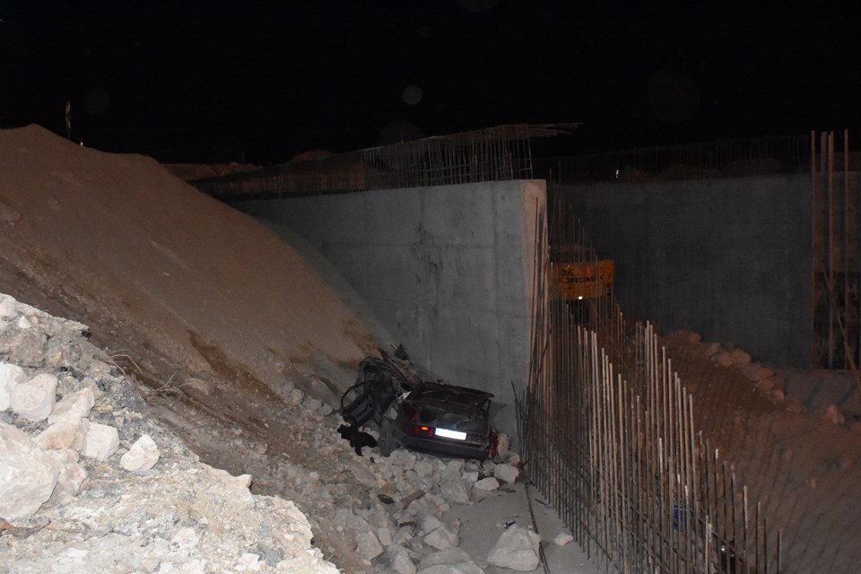 Afyonkarahisar'da feci kaza: Aynı aileden 4 kişi hayatını kaybetti - 1