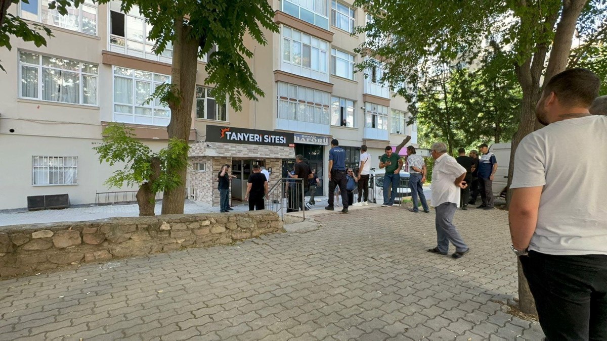 Eski sevgiliden kanlı pusu: Apartman girişinde kurşun yağdırdı