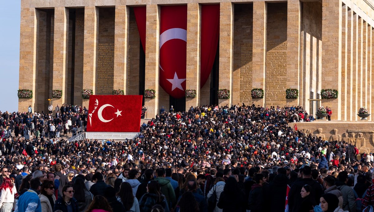 Anıtkabir'e 10 Kasım'da rekor ziyaret