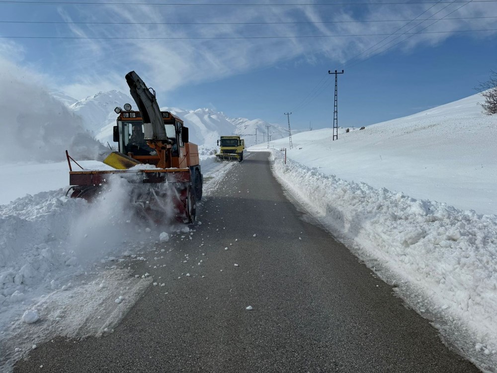 Bugün hava nasıl olacak? 3 bölgede şiddetli rüzgara dikkat (İstanbul,
Ankara, İzmir hava durumu) - 4