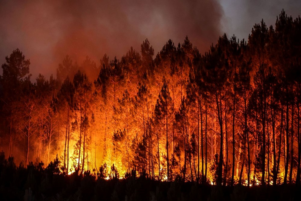 Avrupa'daki orman yangınları uzaydan görüntülendi (Yüzey sıcaklıklarının 55 dereceye ulaştığı görüldü) - 4