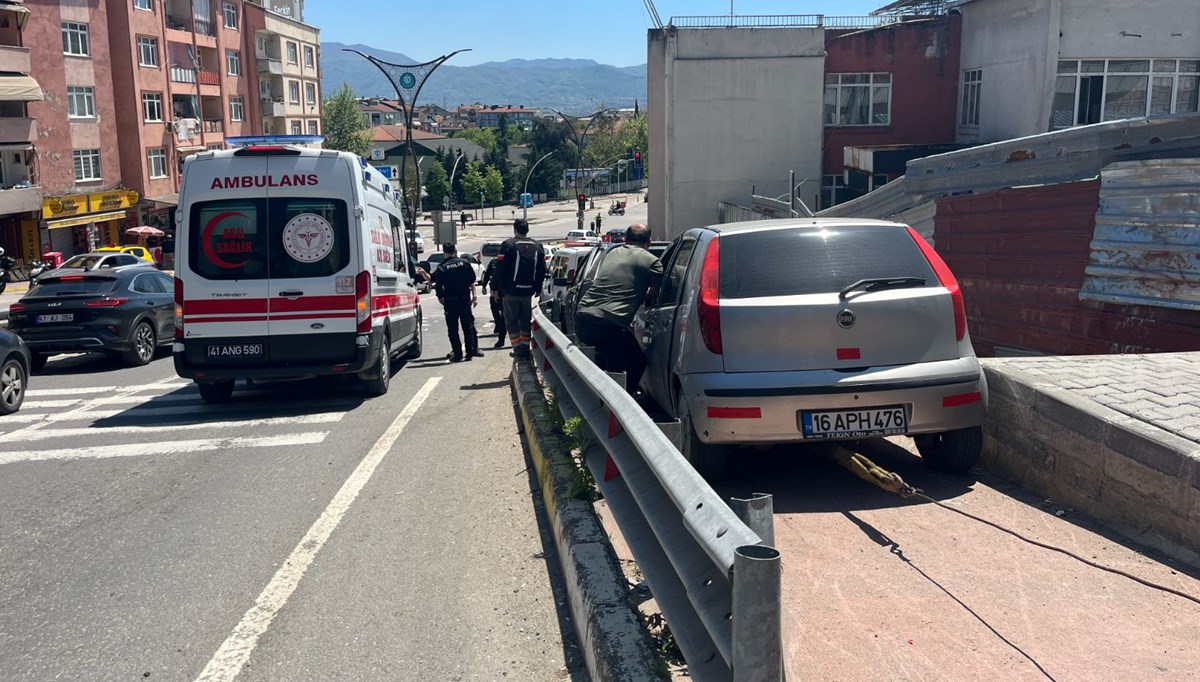 Kocaeli'de trafik kazası: Yaralılar var