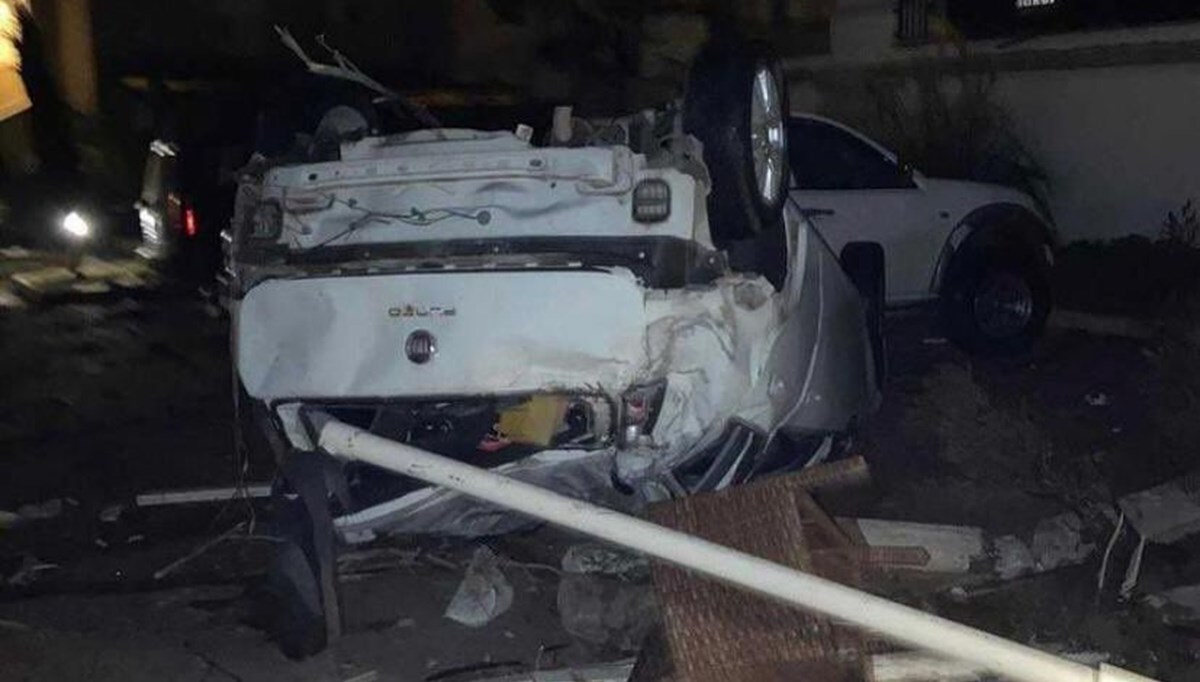 SON DAKİKA: İzmir Alaçatı'da hortum: 5 yaralı