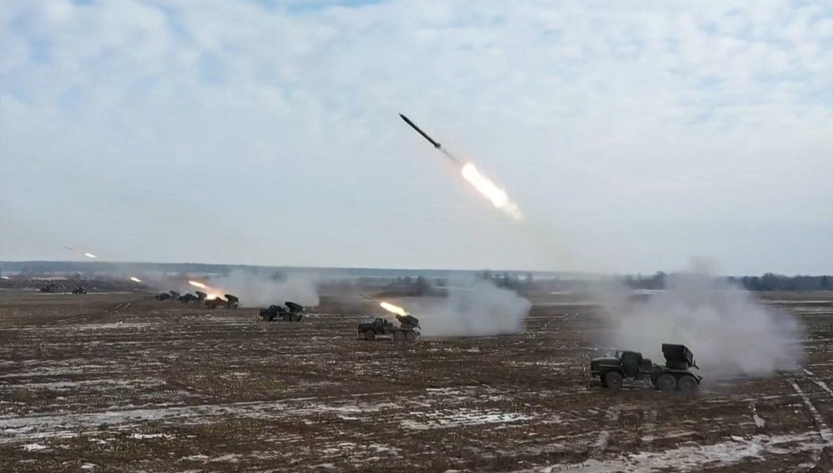 Rusya: Ukrayna'ya ait 11 askeri unsur yüksek hassasiyetli füzelerle vuruldu