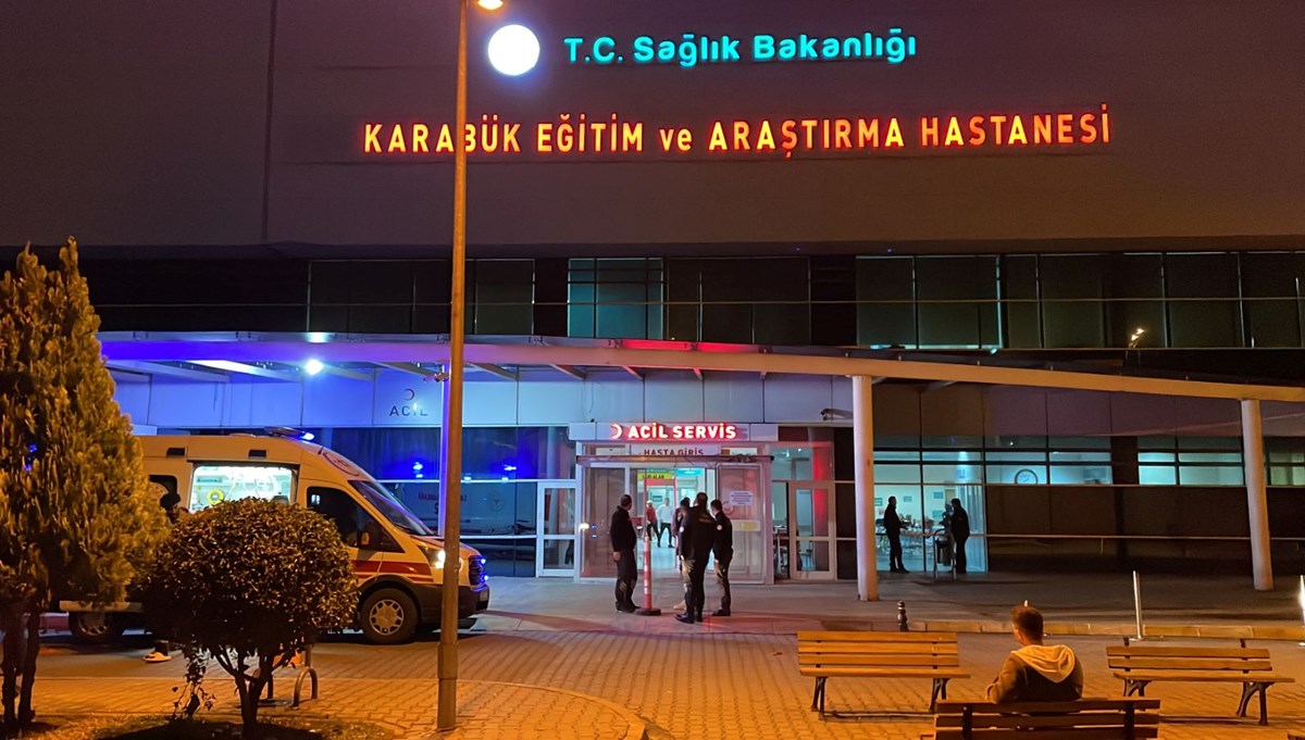 Karabük'te tavuk döner 13 kişiyi hastanelik etti Karabük'te tavuk döner 13 kişiyi hastanelik etti