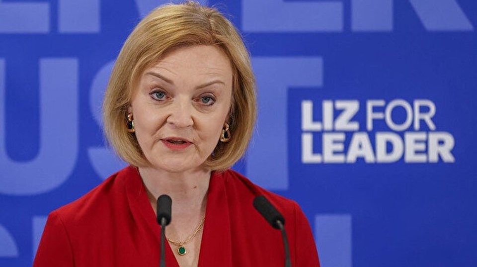 Dışişleri Bakanı Liz Truss, başbakanlık yarışında öne çıkan adaylar arasında yer alıyor.