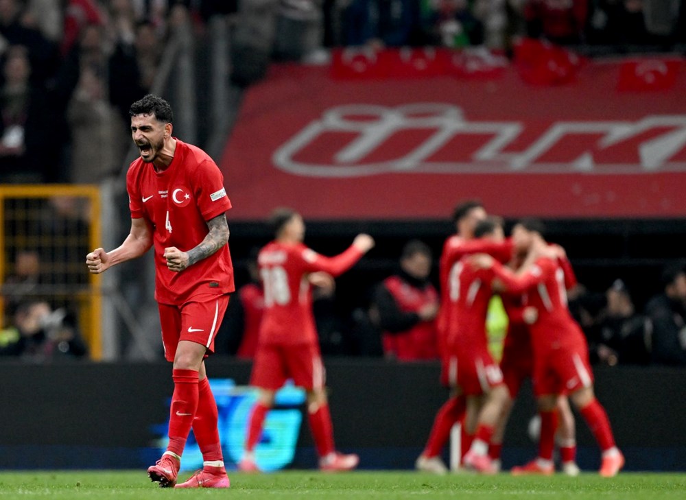 Milliler Macaristan'ı Yendi: Alkışlar ve Uyarılar Montella'ya! 78