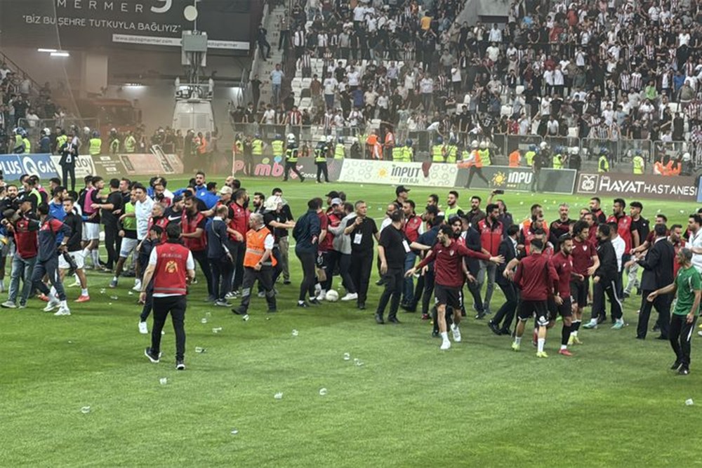 Tatil edilen maç için TFF'den ilk açıklama: Karar ne olacak? - 2