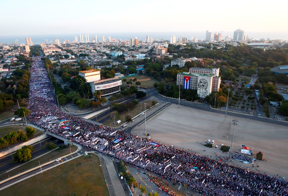 Sosyalist Küba 1 Mayıs İşçi Bayramı gösterilerini iptal etti: Devasa akaryakıt krizi ülkeyi felç etti - 16