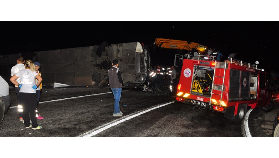 antalya da tur otobusu sarampole