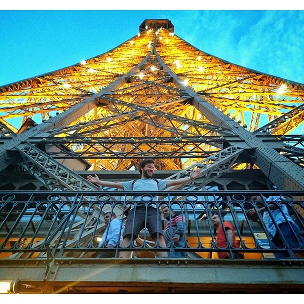 Türk gezgin Berk Armağan, bardak satarak 18 ülke gezdi - 1