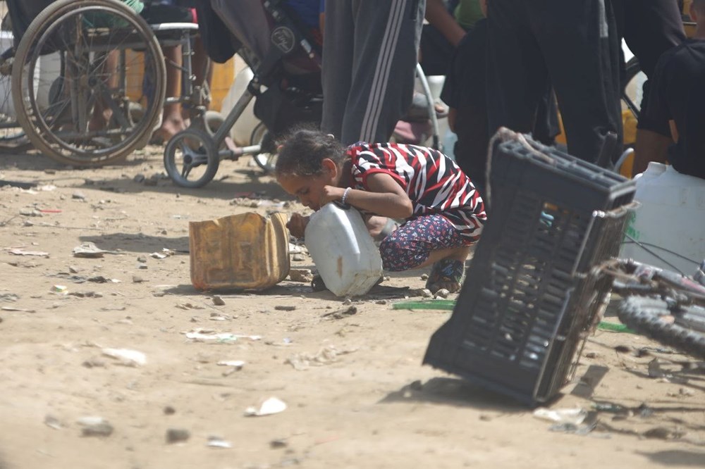 Gazze'de insani dram: Temiz su için saatlerce sıra bekliyorlar - Son Dakika Dünya Haberleri | NTV Haber