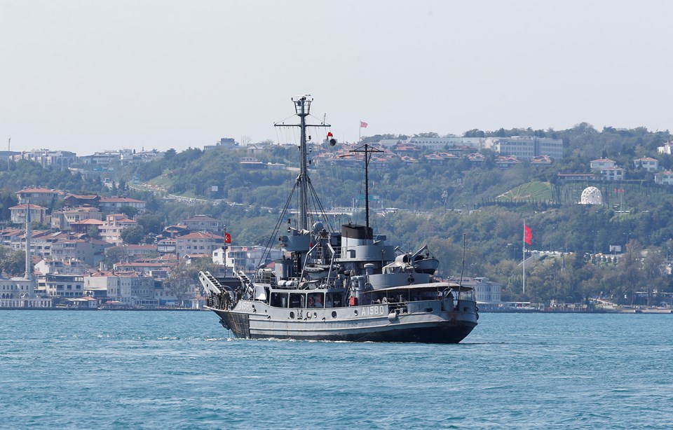 İstanbul Boğazı gemi geçişlerine açıldı - 1