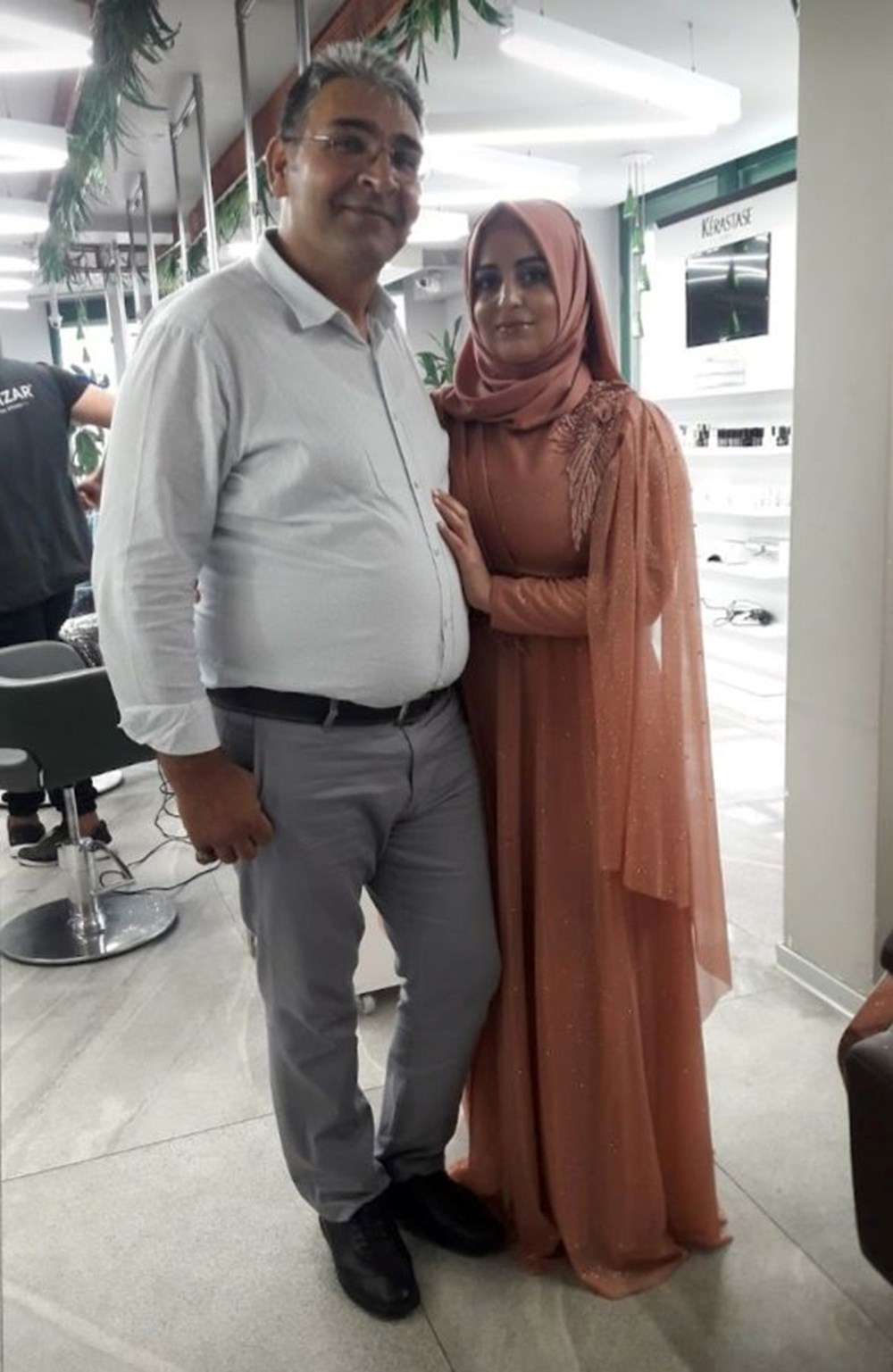 Annesi, eşi, 3 çocuğu ve kayınvalidesini kaybetti, kayıp kızını arıyor - 12